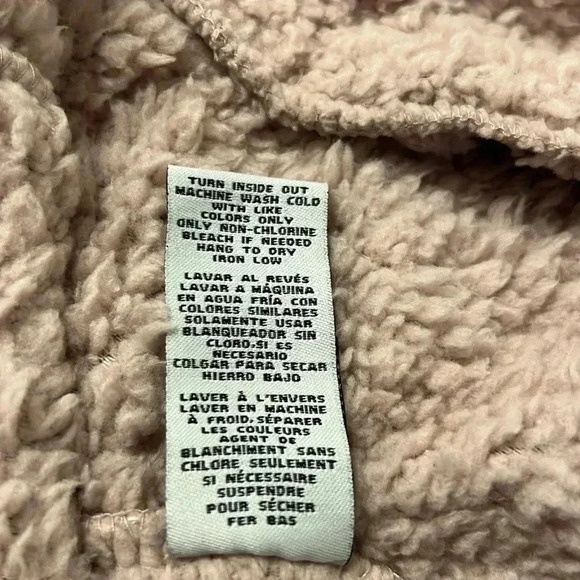 Dictionary Blush Hooded Sherpa Fleece Sweater - Picture 9 of 10